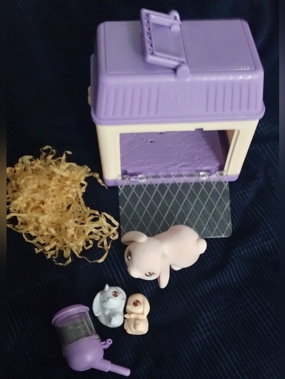 Little Live Pets Mama Surprise Minis Bunny Toy Playset